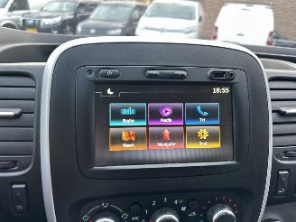 Renault Trafic 2.0 dCi 145pk 6-traps automaat T29 L1H1 Comfort 3pers - nap - 1e eig - 2x schuifdeur - navi - airco - cruise - pdc picture 24