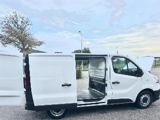Renault Trafic 2.0 dCi 145pk 6-traps AUT Euro6 T29 L1H1 Comfort 3pers - nap - 1e eig - 2x schuifdeur - navi - airco - cruise - pdc picture 41
