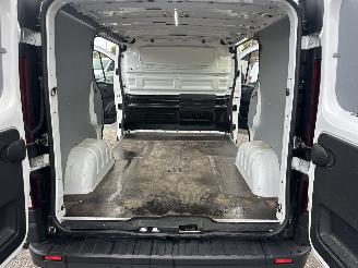 Renault Trafic 2.0 dCi 145pk 6-traps automaat T29 L1H1 Comfort 3pers - nap - 1e eig - 2x schuifdeur - navi - airco - cruise - pdc picture 12