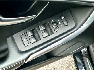 Volvo V-40 2.0 D4 230pk 6-bak R-Design - xenon - getuned - leer - navi - stoelverw - lmv - memory pakket picture 42