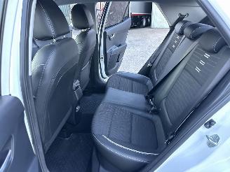 Kia Stonic Gereserveerd 1.0 T-GDi MHEV 101pk GT-Line - nap - 1e eig - navi - camera - 1/2 leer - stuur + stoelverw - keyless entry + start picture 53
