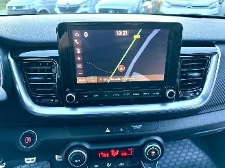 Kia Stonic Gereserveerd 1.0 T-GDi MHEV 101pk GT-Line - nap - 1e eig - navi - camera - 1/2 leer - stuur + stoelverw - keyless entry + start picture 19
