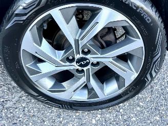 Kia Stonic Gereserveerd 1.0 T-GDi MHEV 101pk GT-Line - nap - 1e eig - navi - camera - 1/2 leer - stuur + stoelverw - keyless entry + start picture 63
