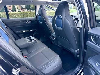 Lynk & Co 01 1.5 Plug-In Hybrid 220pk 7-traps aut - pano - nap - 360cam - 2x laadkabels - keyless - front + line + side assist picture 24