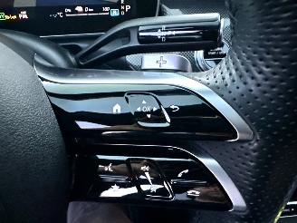 Mercedes C-klasse 300e 268pk aut + f1 Amg-Line - pano - sfeerverl - burmester - front + line + side assist - elektr klep picture 22