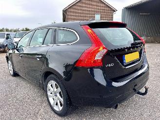 Volvo V-60 1.6 T3 150pk aut. Momentum - 144dkm nap - navi - clima - cruise - lmv - pdc - trekh - 2e eig picture 7