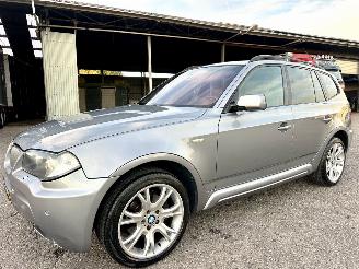 BMW X3 3.0si 272pk 4WD aut high exe M-sport - pano - leer - stoelverw - xenon - pdc v+a - afn trekh - memory - youngtimer picture 2