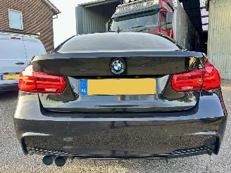 BMW 3-serie 330e 245pk 8-traps aut M-Sport - schuifdak - nap - spoilers - leer - verlaagd - pdc v+a - plug-in hybrid - facelift model picture 6