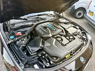 BMW 3-serie 330e 245pk 8-traps aut M-Sport - schuifdak - nap - spoilers - leer - verlaagd - pdc v+a - plug-in hybrid - facelift model picture 85