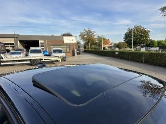 BMW 3-serie 330e 245pk 8-traps aut M-Sport - schuifdak - nap - spoilers - leer - verlaagd - pdc v+a - plug-in hybrid - facelift model picture 8
