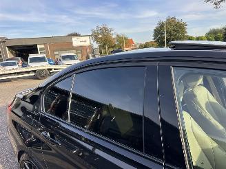 BMW 3-serie 330e 245pk 8-traps aut M-Sport - schuifdak - nap - spoilers - leer - verlaagd - pdc v+a - plug-in hybrid - facelift model picture 114