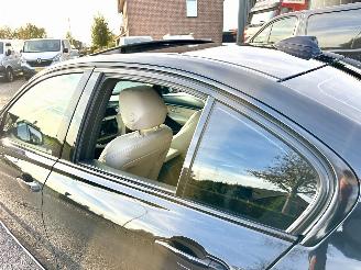 BMW 3-serie 330e 245pk 8-traps aut M-Sport - schuifdak - nap - spoilers - leer - verlaagd - pdc v+a - plug-in hybrid - facelift model picture 107