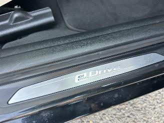BMW 3-serie 330e 245pk 8-traps aut M-Sport - schuifdak - nap - spoilers - leer - verlaagd - pdc v+a - plug-in hybrid - facelift model picture 30