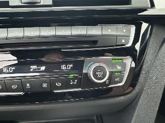 BMW 3-serie 330e High Exe M-Sport - 140dkm nap - head up - cognac leer - stoelverw - clima - alarm - 2x laadkabels picture 15