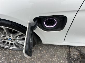 BMW 3-serie 330e High Exe M-Sport - 140dkm nap - head up - cognac leer - stoelverw - clima - alarm - 2x laadkabels picture 9