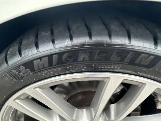 BMW 3-serie 330e High Exe M-Sport - 140dkm nap - head up - cognac leer - stoelverw - clima - alarm - 2x laadkabels picture 76