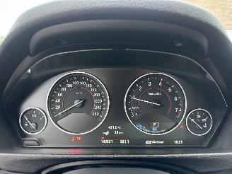 BMW 3-serie 330e High Exe M-Sport - 140dkm nap - head up - cognac leer - stoelverw - clima - alarm - 2x laadkabels picture 60
