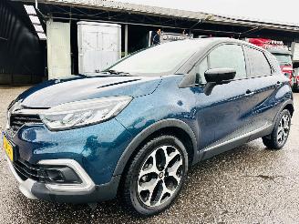 Renault Captur 1.2 TCe 120pk aut Intens - 56dkm nap - 1e eig - keyless - navi - camera - park assist - clima + cruise picture 2