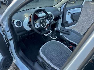 Renault Twingo 1.0 SCe 71pk Collection - 13dkm nap - 1e eig - airco - cruise - elektr pakket - led - aux - usb picture 16