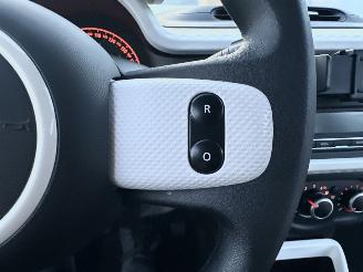 Renault Twingo 1.0 SCe 71pk Collection - 13dkm nap - 1e eig - airco - cruise - elektr pakket - led - aux - usb picture 32