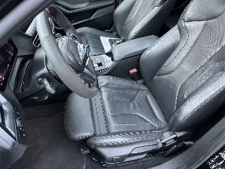 BMW 1-serie M135i xDrive 306pk aut + f1 High Exe M-Sport Performance - pano - hud - harman/kardon - keyless - kuipstoelen picture 25