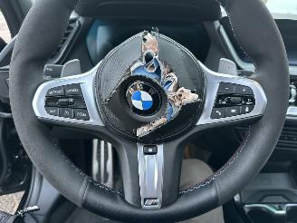 BMW 1-serie M135i xDrive 306pk aut + f1 High Exe M-Sport Performance - pano - hud - harman/kardon - keyless - kuipstoelen picture 44