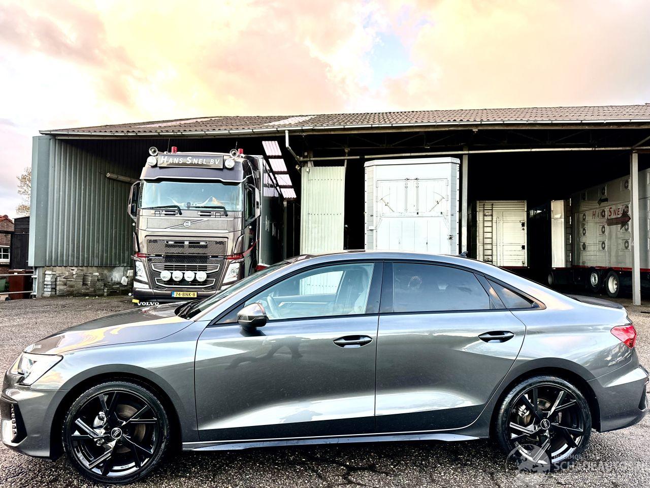 Audi A3 limousine 30 TFSI S-Line Comp -nap - 1e eig - kuipstoelen - keyless - front + line assist