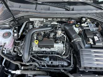 Audi A3 limousine 30 TFSI Hybrid aut + f1 S-Line Comp -nap - 1e eig - kuipstoelen - keyless - front + line assist - camera picture 80