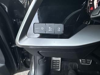 Audi A3 limousine 30 TFSI Hybrid aut + f1 S-Line Comp -nap - 1e eig - kuipstoelen - keyless - front + line assist - camera picture 28