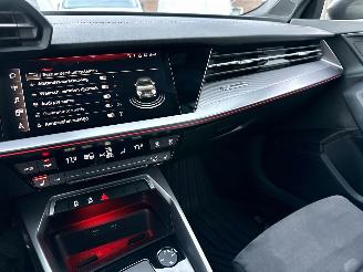 Audi A3 limousine 30 TFSI Hybrid aut + f1 S-Line Comp -nap - 1e eig - kuipstoelen - keyless - front + line assist - camera picture 24