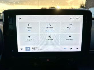 Toyota Yaris Cross 1.5 Hybrid 93pk aut Launch Edition - head up - leer - stuur/stoelverw - elektr klep - front + line + side assist picture 31