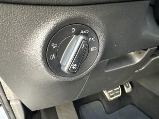 Skoda Kodiaq 1.5 TSI 150pk aut + f1 Sportline Bus - nap - camera - keyless - stuurverw - front + line + side assist picture 42