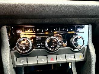Skoda Kodiaq 1.5 TSI 150pk aut + f1 Sportline Bus - nap - camera - keyless - stuurverw - front + line + side assist picture 20
