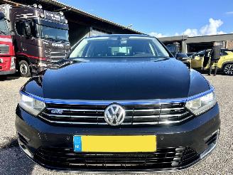 Volkswagen Passat GTE 1.4 TSI aut Highline sedan - nap - navi - acc - front assist - leer + alcantara + stoelverw - pdc v+a picture 3