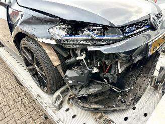 Volkswagen Golf GTE 1.4 TSI PHEV 225pk aut + f1 - pano - 90dkm - navi - carplay - stoelverw - keyless entry + start picture 19