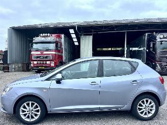 Vaurioauto  passenger cars Seat Ibiza 1.0 EcoTSI 95pk Style Connect - 98dkm nap - navi - airco - cruise - aux - usb - pdc - facelift - rijdbaar 2017/12