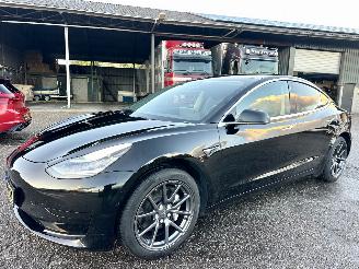 Tesla Model 3 Standard RWD Plus 60kWh 238pk aut - pano - nap - leer - stoelverw - 3x camera - full self driving 3 picture 2