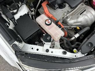 Toyota Rav-4 2.5 Hybrid 188pk aut Executive - 62dkm - leer - navi - cam - keyless - stoelverw - front + line assist picture 76