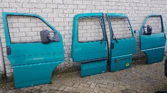 Volkswagen Transporter  picture 2