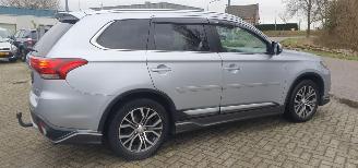 Mitsubishi Outlander 2.0 LPG euro 6w Executive Edition, Automaat, LED, Navigati picture 7