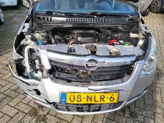 Opel Agila INCL ONDERDELEN 1.0 benz 48 kw af fabriek LPG ,AIRCO, NAP picture 20