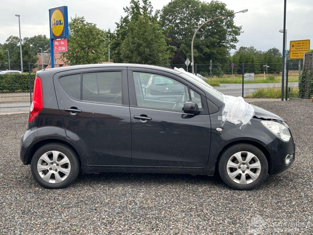 Opel Agila 