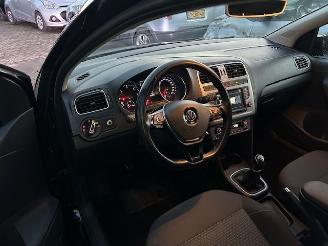 Volkswagen Polo 1.4 TDI PDC,ACC,LED/XENON,EURO 6 parkeerschade NWE APK picture 2