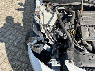 Mazda 2 Mazda 2 1.3 S picture 9