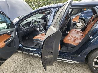 Volvo V-60 Volvo V60 2.4 D6 AWD Plug-In Hybrid Summum 1e eigenaar picture 16