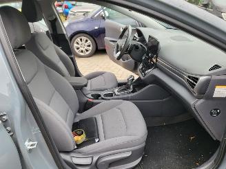 Hyundai Ioniq Hyundai IONIQ 1.6 GDi PHEV PLUG IN HYBRIDE Comfort picture 10