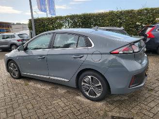 Hyundai Ioniq Hyundai IONIQ 1.6 GDi PHEV PLUG IN HYBRIDE Comfort picture 7