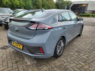 Hyundai Ioniq Hyundai IONIQ 1.6 GDi PHEV PLUG IN HYBRIDE Comfort picture 8