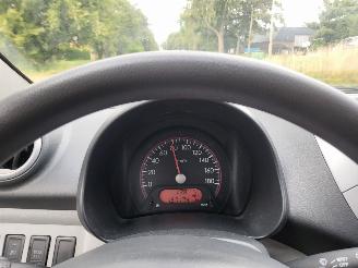 Nissan Pixo Nissan Pixo 1.0 Look cool 5 DRS rijdbaar picture 3