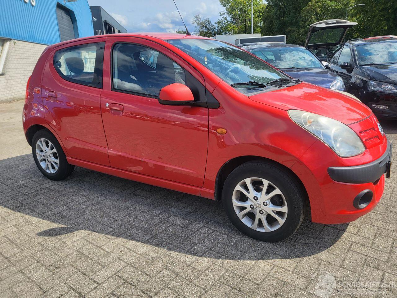 Nissan Pixo Nissan Pixo 1.0 Look cool 5 DRS rijdbaar